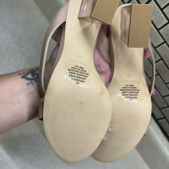Nine West Heeled Sandals, Beige Leather Translucent Heel , Women's 8 New - Picture 5 of 6